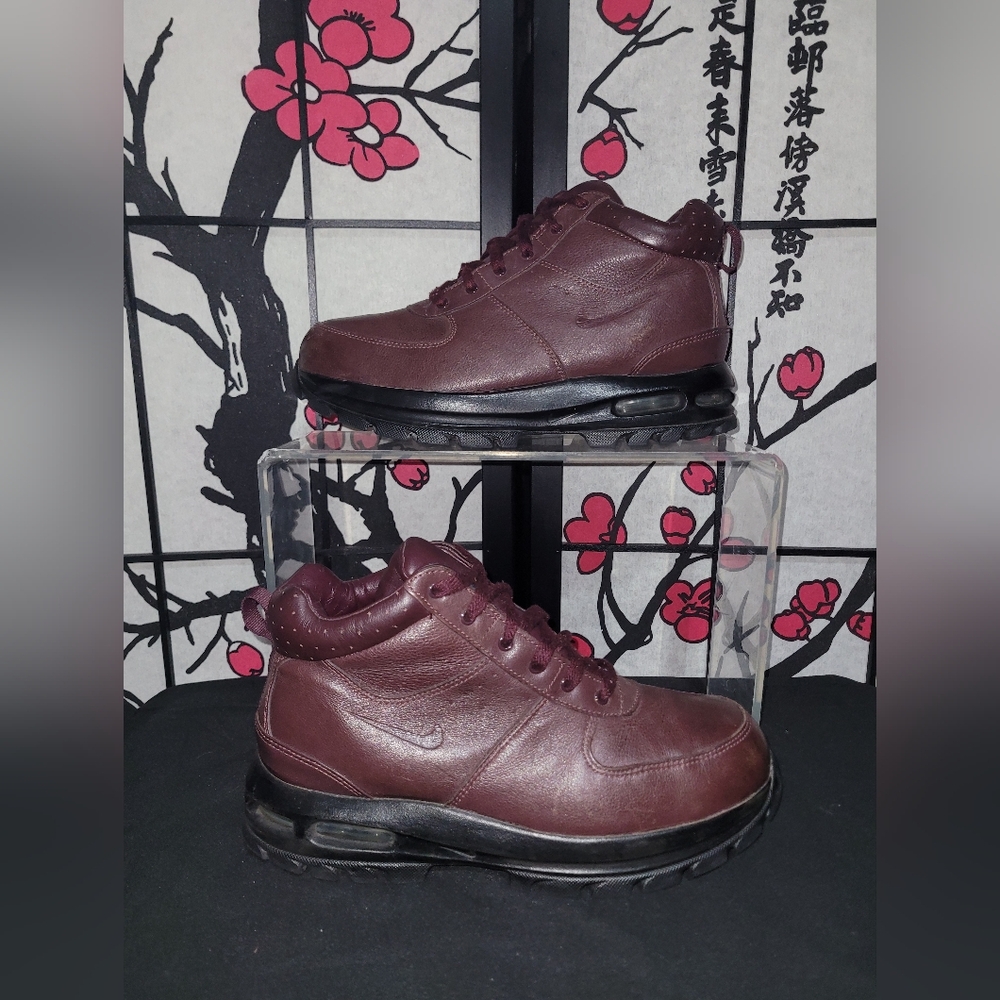 Nike Acg Men's Burgundy Leather Boots